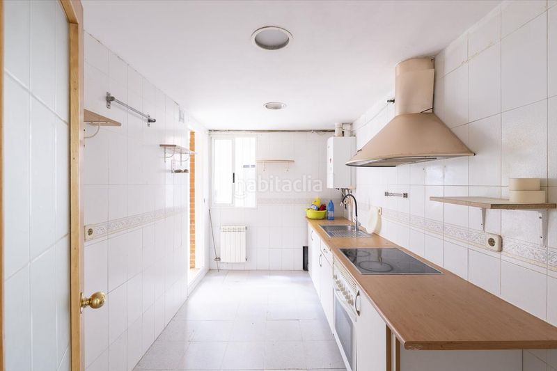 Foto 5c00a607-4a4a-4a83-971b-cfce63a81df6. Pis a calle de los melonares 6 a Casa Amarilla Galapagar