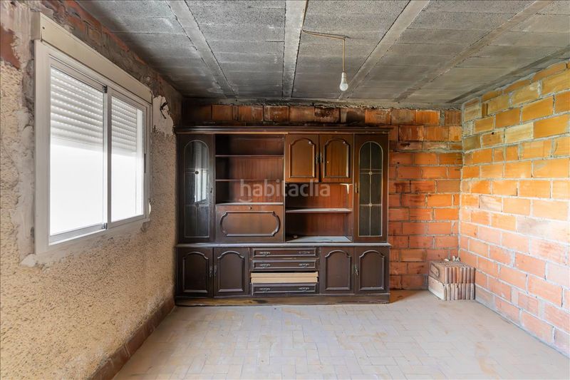 Foto a4e251f0-8e59-4845-8963-ce2ea198b0a4. Casa adossada a Santa María del Águila Ejido (El)