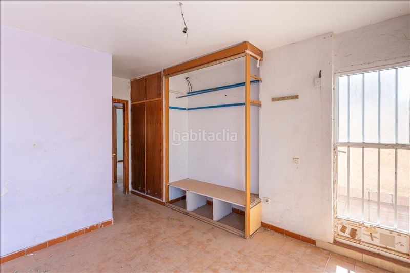 Foto b8859e88-b8a4-405d-b4db-7f06475d83fe. Casa adossada a Santa María del Águila Ejido (El)