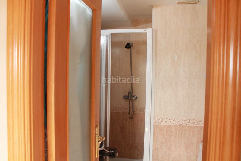 Foto c51dcb58-db06-42b3-937f-dd5bd82c8923. Dúplex a calle hermanos machado 3 a Sector B Boadilla del Monte