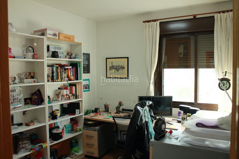 Foto fc598cb9-69ba-4a75-9088-7f91eec49b9b. Dúplex a calle hermanos machado 3 a Sector B Boadilla del Monte