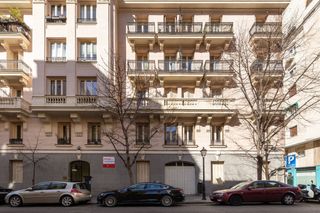 Pis a Calle de Montesa 15