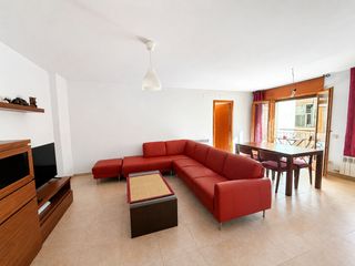 Appartamento in Sort. Pis de 3 habitacions al centre de sort amb balcó | 198.000 €