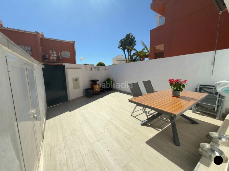 Foto 63670e9f-076e-47b9-8ecf-baa69a5cf2f0. Casa adossada amb xemeneia aparcament a Cortijo Torrequebrada Benalmádena