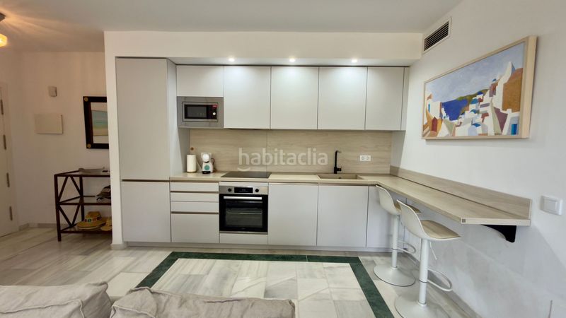 Foto c22d5ba1-4866-44f3-b919-be89bd48c36d. Pis a calle oceano 6 a Romana Playa Marbella