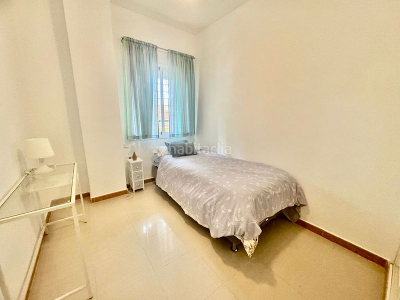 Foto 28967354-954d-46fd-9c33-27dd7f59650d. Pis a calle jacinto 20b a Los Pacos Fuengirola