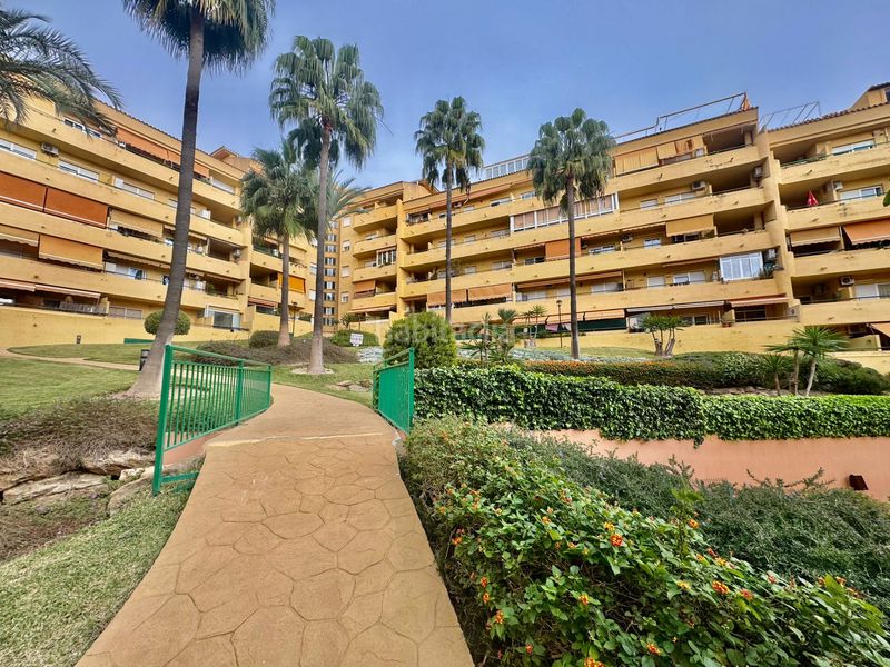 Foto 925a81f3-8b12-4559-bf25-09dc8ff25a7a. Pis a calle jacinto 20b a Los Pacos Fuengirola