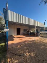 Haus in Arahal. Campo de 1.200 mts en los olivares c laura 19 llano verde