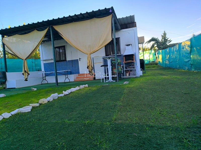 Foto 0184fa72-b7ad-43d1-9189-5bea8c4bb9e6. Casa a Arahal