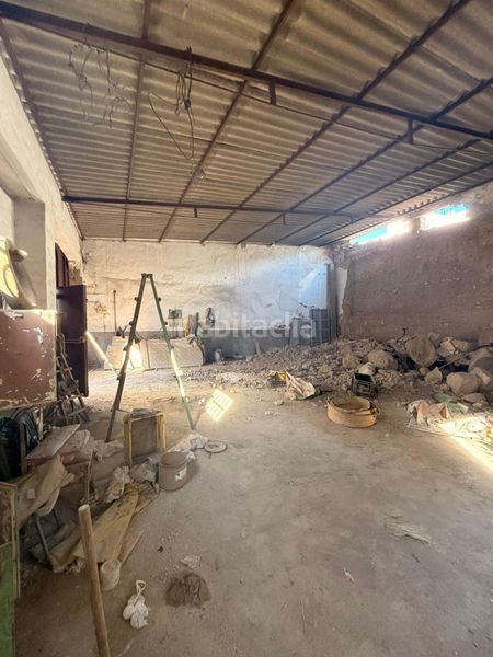 Foto e7e7f00b-d412-450d-86d2-c9a99aad7371. Casa amb aparcament a Arahal