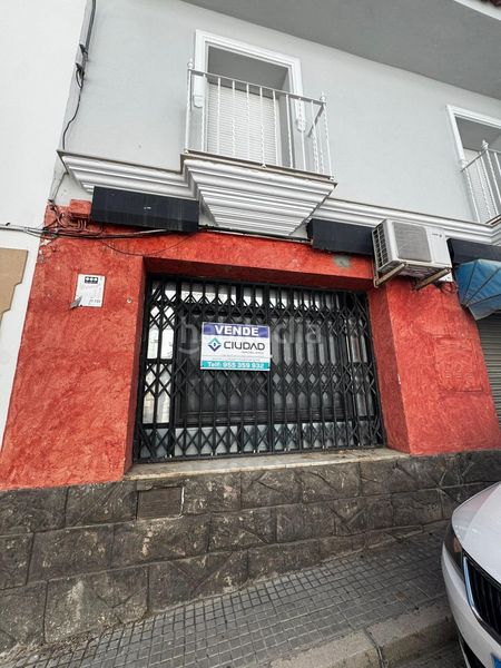 Foto 4e98d93a-1377-4e25-9cb7-c7905089ff40. Local comercial a Arahal
