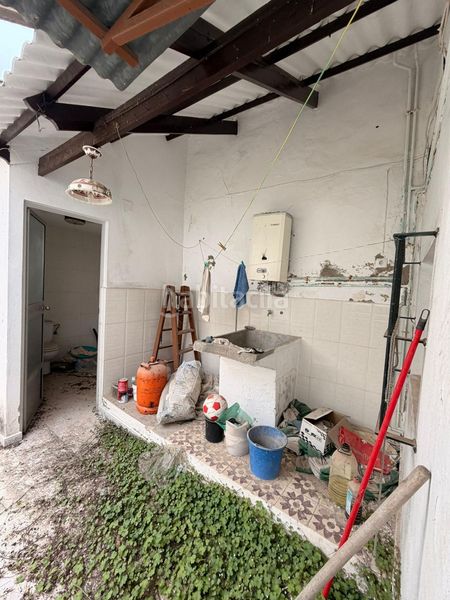 Foto e7e6905d-7dd5-489f-b13f-dfa9fa76812e. Casa a Paradas