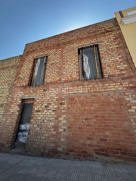 Foto dfe5b34f-3807-4def-9ca1-3fd32aa32160. Casa a Arahal