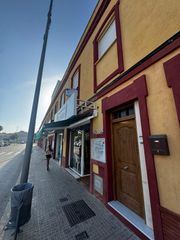 Appartamento in Arahal. Piso  trastero  plaza de garaje en venta
