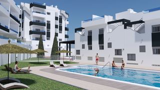 Etagenwohnung in Los Balcones-Los Altos