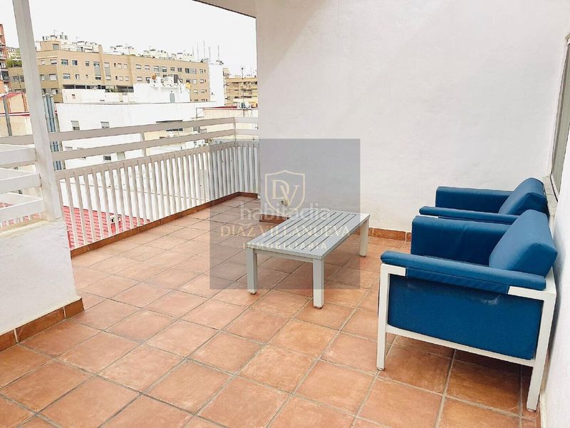 Foto c141f661-23b7-404a-a562-1be61ccc488c. Penthouse in Ensanche-Diputación Alicante