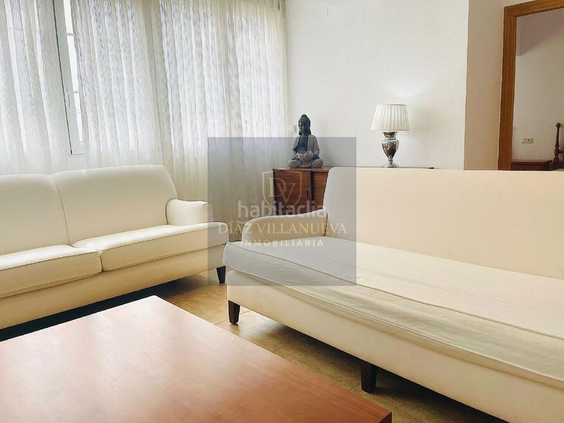 Foto d24fd6e4-fc09-4260-92e3-7ab51fc46514. Penthouse in Ensanche-Diputación Alicante