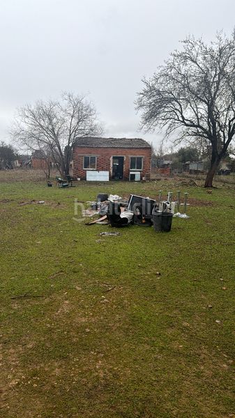 Foto beed3da9-b073-4585-8130-e741b5b281d7. Finca rústica a Miguelturra