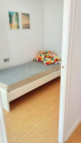 Foto eb9c7d83-c4b3-4d4d-9317-a94e2c8e3e5d. Piso se vende bonito piso en el cabanyal en El Cabanyal-El Canyamelar Valencia