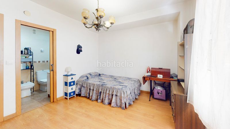 Foto 1e1259ac-ac4e-42c8-9668-abe6be8e40f9. Pis amb aparcament a Albors Valencia