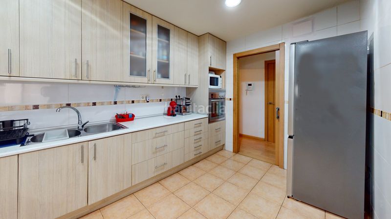 Foto e5b7e5fb-fc55-454d-acae-8c56cb67e7cf. Pis amb aparcament a Albors Valencia