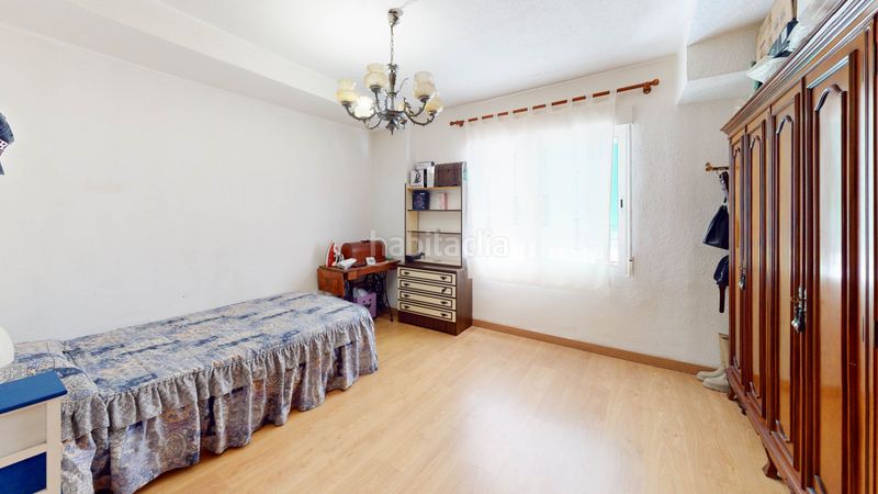 Foto e8408db4-035f-446b-935b-a64aaa9ed5d8. Pis amb aparcament a Albors Valencia