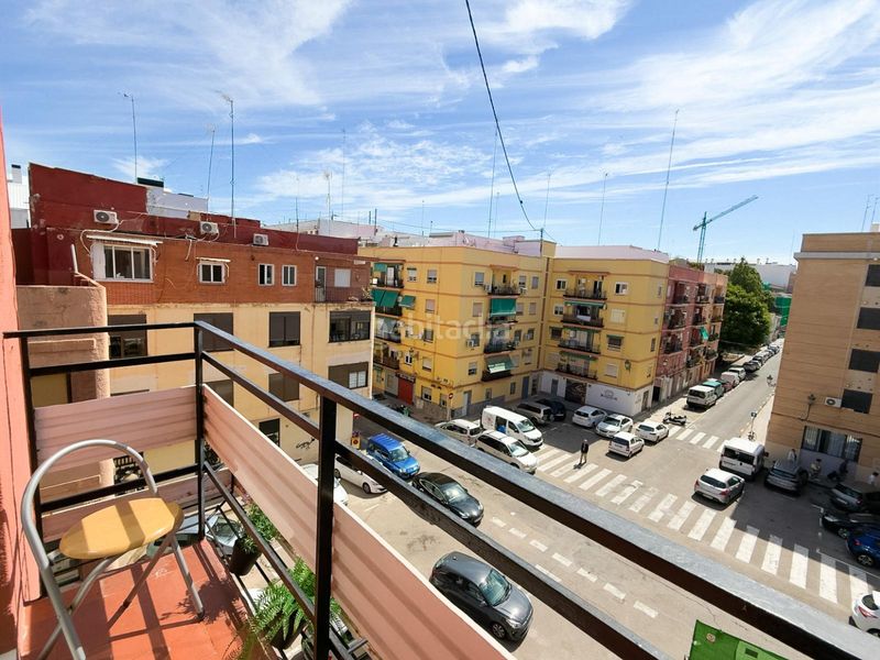Foto 30e6b935-f3ca-4825-8d15-7c26f480b234. Pis a Aiora Valencia