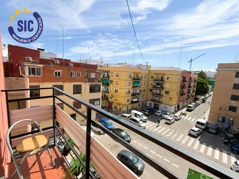 Foto 758a1c86-a7d8-4735-a82d-cbf2f986a8a2. Pis a Aiora Valencia