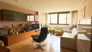 Lloguer Pis  Valencia - av primado reig. Exclusiva vivienda de lujo con vistas al mar, garaje y acabados