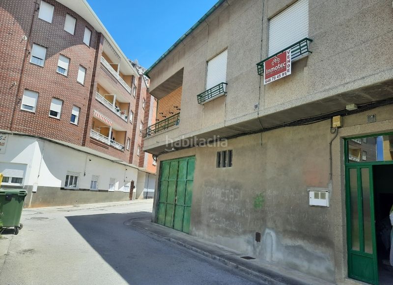 Foto a48f3559-0c27-4008-92b1-75df9b657192. Casa a calle las médulas 4 a Cacabelos