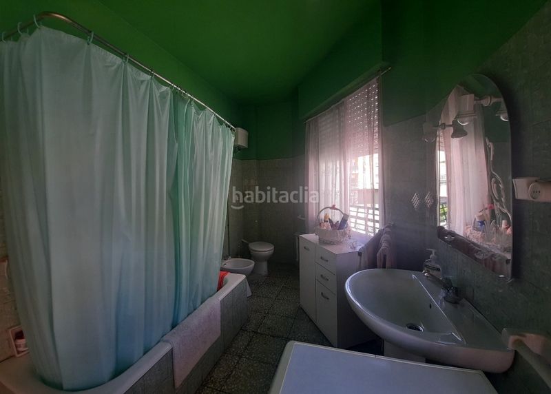 Foto ab166b2f-bf41-489f-904e-9cd97a56070b. Casa a calle las médulas 4 a Cacabelos