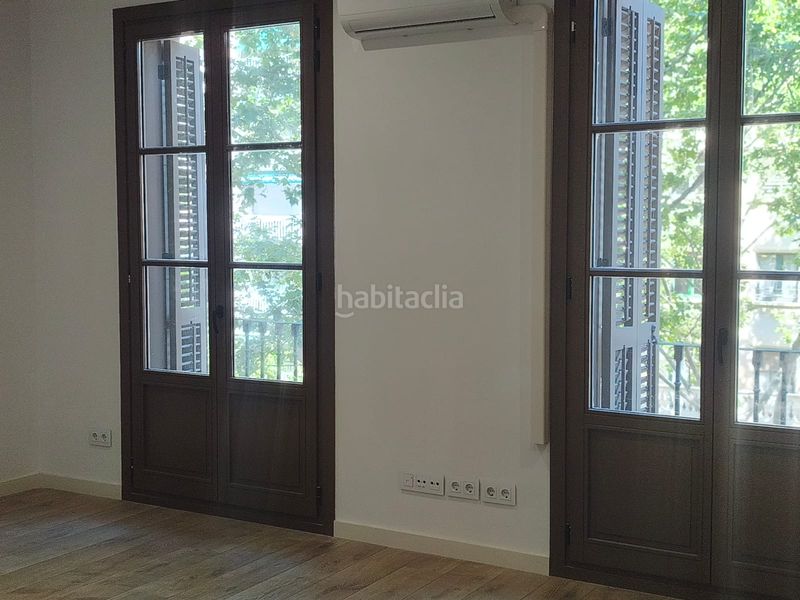 Foto 06097d73-dceb-4afc-a68d-8c23d01c5d83. Pis a Sant Antoni Barcelona