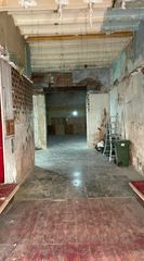 Local Comercial a Carrer del Consell de Cent
