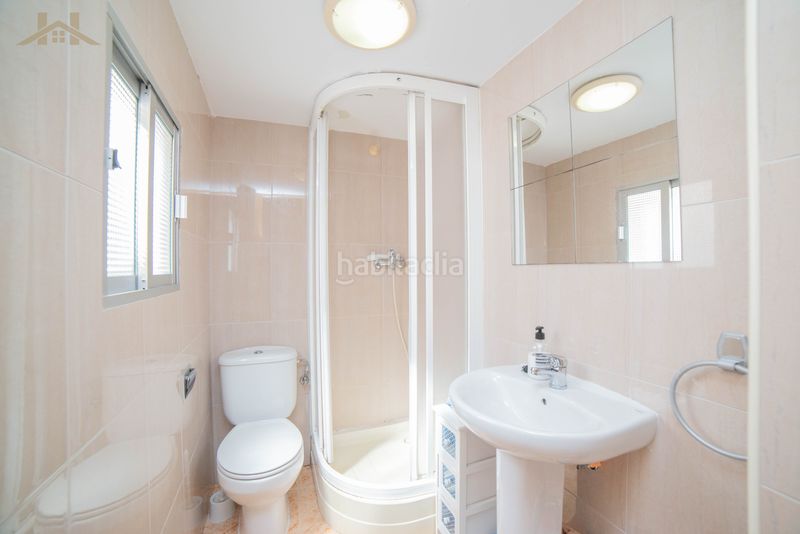 Foto 1b9da254-5558-408a-b9f7-cbb80f5de865. Casa adosada chalet adosado en venta en calle de san fernando en Aranjuez