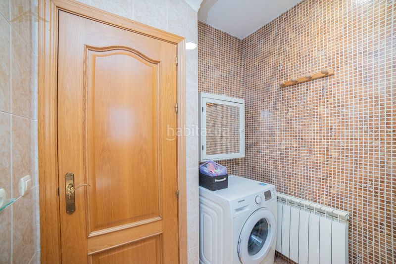 Foto add8019c-d476-4935-b11e-0f76dc393bfc. Casa adosada chalet adosado en venta en calle de san fernando en Aranjuez