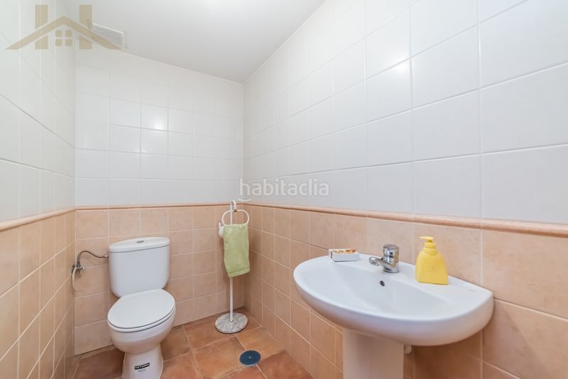 Foto d98cc74d-9666-48ad-b82a-3215100ab85a. Casa adossada amb calefacció a Las Aves Aranjuez