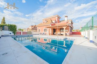 Chalet in La Montaña - El Cortijo. Casa o chalet independiente en venta en calle ibiza