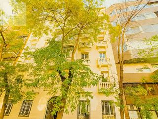 Appartement  Calle general oraa. Un piso a la altura de poder tener tu negocio en el barrio salam