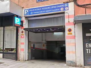 Posto auto in Calle Alcalde López Casero 13