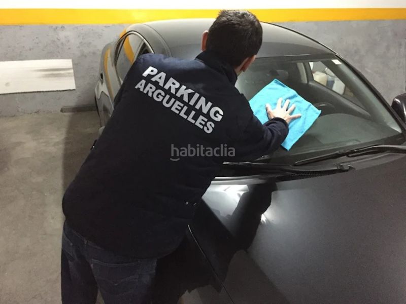 Foto 7a8f8751-28e3-46ea-8d04-4ebb1c922592. Rent car parking in calle de romero robledo 9 in Argüelles Madrid