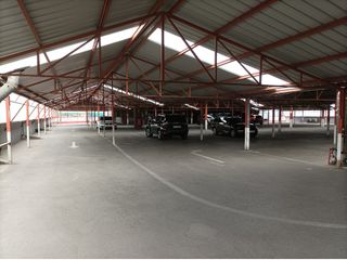 Location Parking voiture à Calle de josefa díaz 4. Ótimas plazas de garaje con vigilancia 24h y entrada cómoda en v