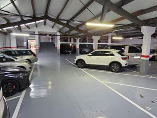 Lloguer Aparcament de moto a Carrer de padilla 338. ¡oportunidad! la mejor plaza para moto con videovigilancia 24h y
