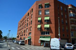 Flat  Carrer del comerç. Piso en calle comerç