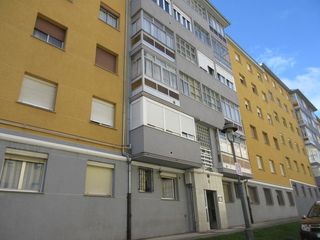 Etagenwohnung  Travesía francisco orellana. Piso en tr fco orellana, aviles (aviles) (asturias)