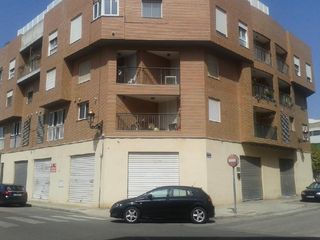 Appartement  Carrer clara campoamor. Piso en cl clara campoamor, tavernes blanques (valencia)