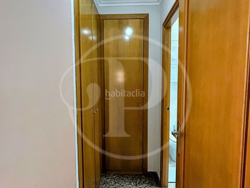 Foto d2f3d0ff-81bc-45fa-97ae-91317adb7901. Flat in El Mercado Manises