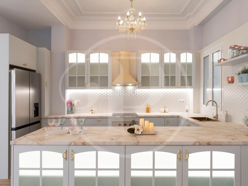 Foto 02a52956-2dcc-4a9c-b4dd-b270b0781a11. Pis a Russafa Valencia