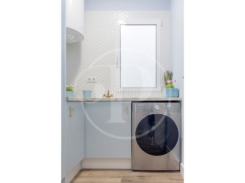 Foto 21399a30-c960-4a11-9450-a772e0970e99. Pis a Russafa Valencia