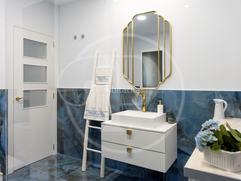 Foto 21cb0539-4604-422d-afca-d2710ba5e8c5. Pis a Russafa Valencia