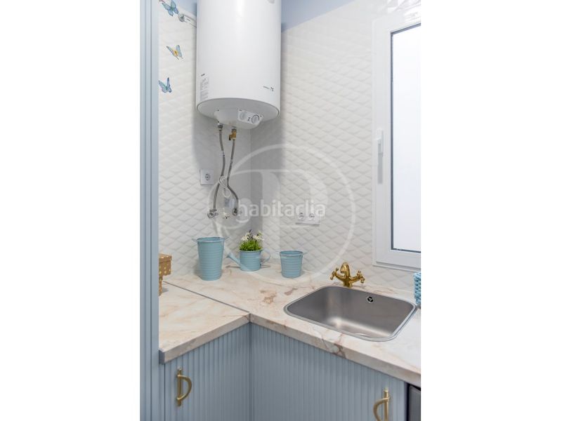 Foto 3feb0c0e-ac26-4110-bac3-b8b5feb11340. Pis a Russafa Valencia